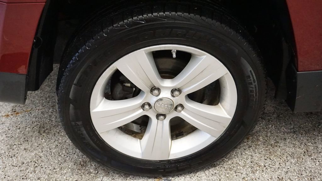 Used 2012 Jeep Patriot Latitude image 14