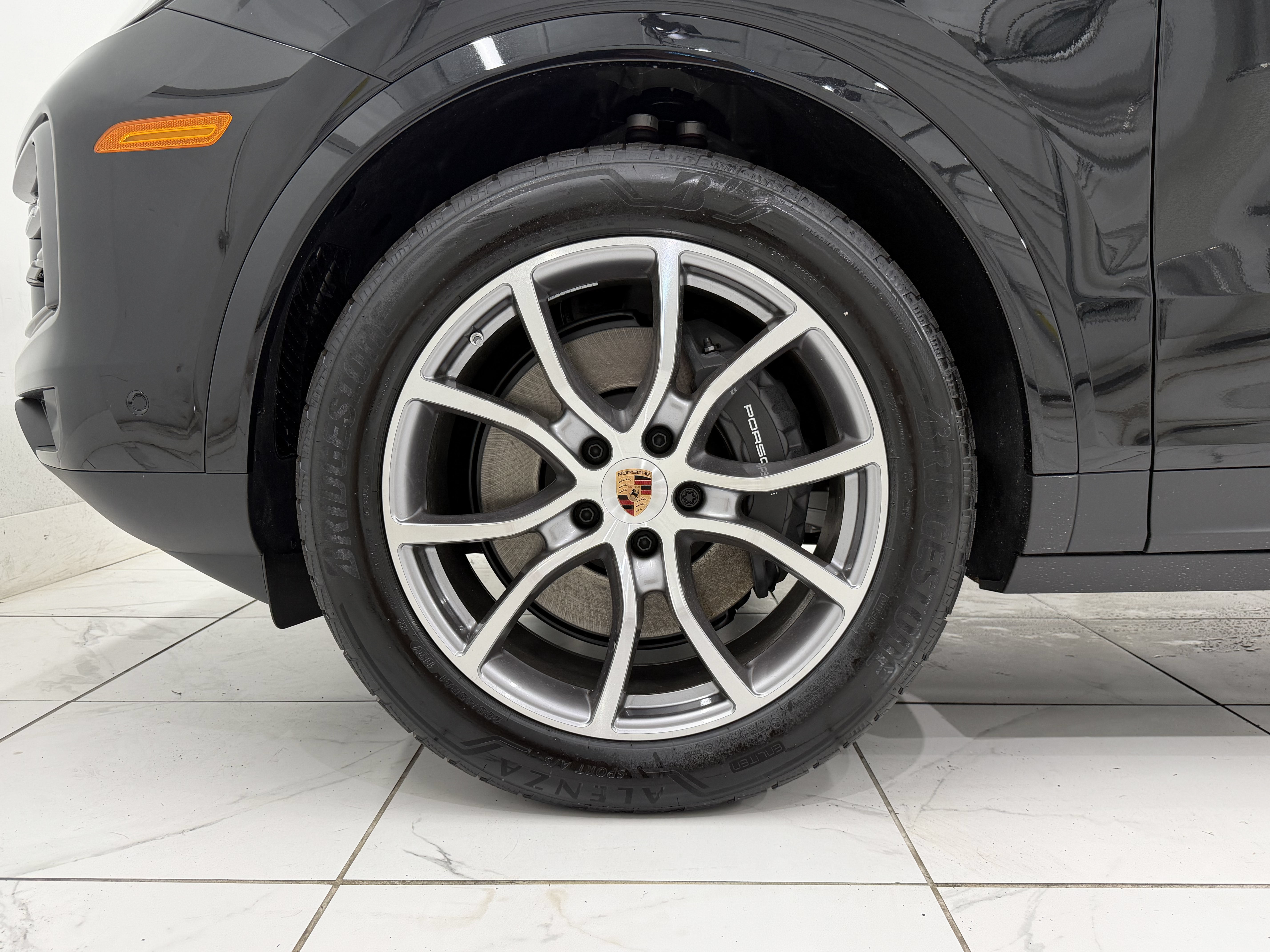 New 2026 Porsche Cayenne AWD/4WD image 16
