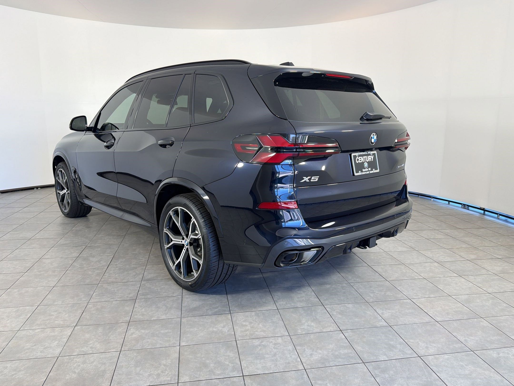 New 2026 BMW X5 sDrive40i RWD image 3