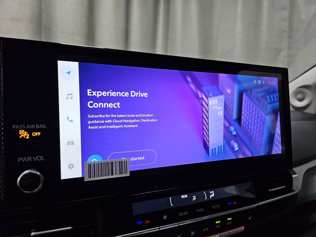 New 2026 Toyota Sienna XLE image 17