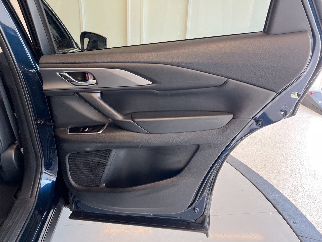 Used 2023 MAZDA CX-9 Touring Plus image 45