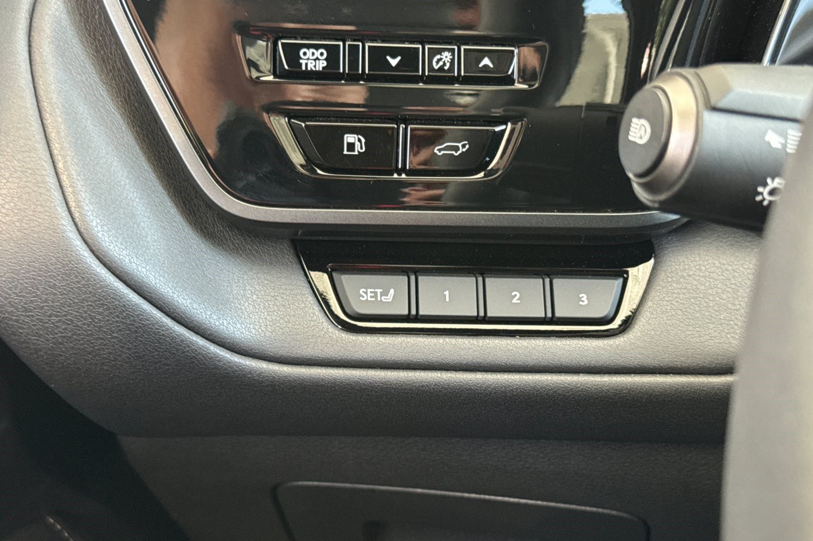 Certified 2025 Lexus TX 350 AWD image 37