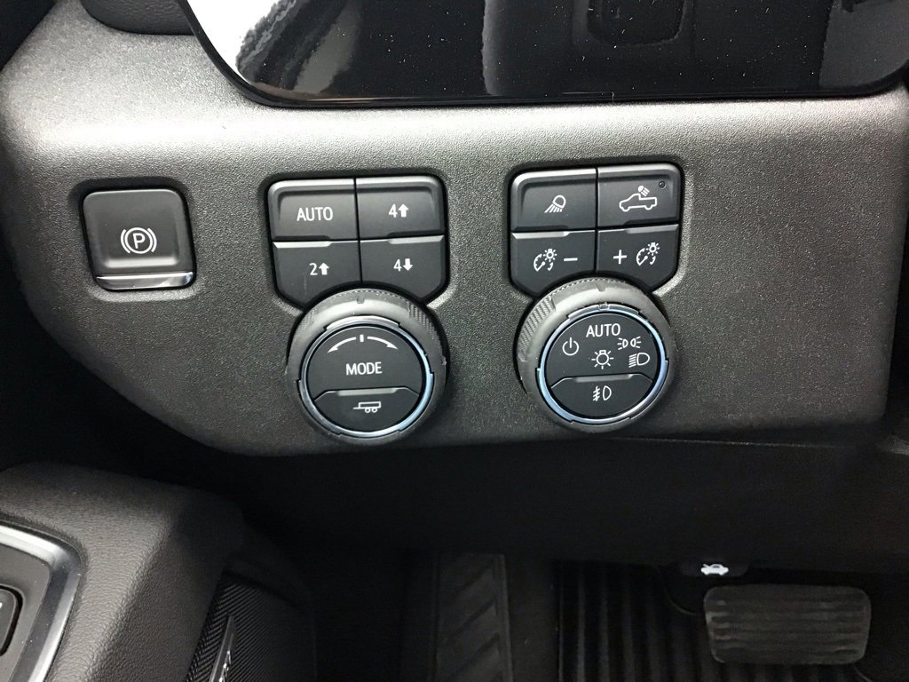 New 2025 Chevrolet Silverado 2500 LTZ image 37