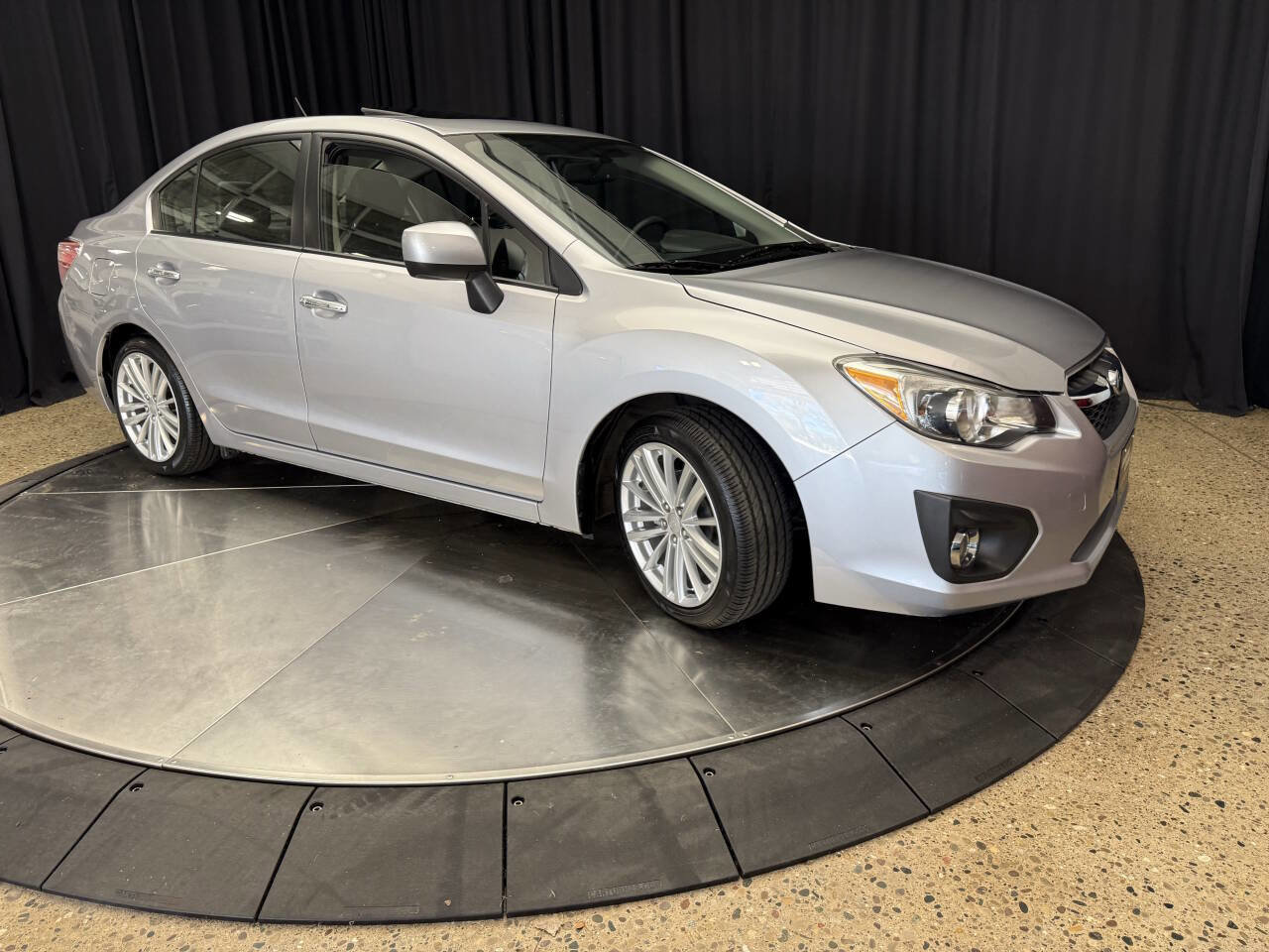 Used 2012 Subaru Impreza 2.0i Limited AWD/4WD image 13