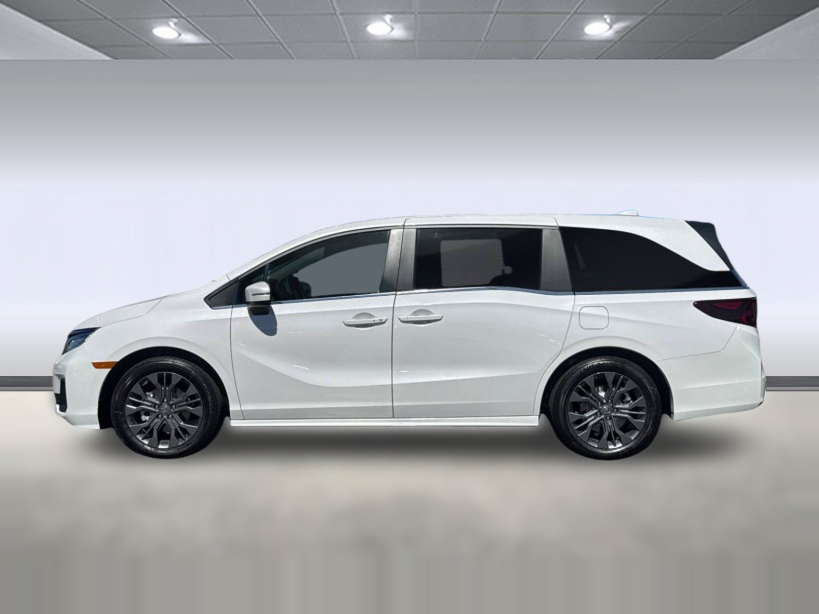 New 2027 Honda Odyssey Touring image 2