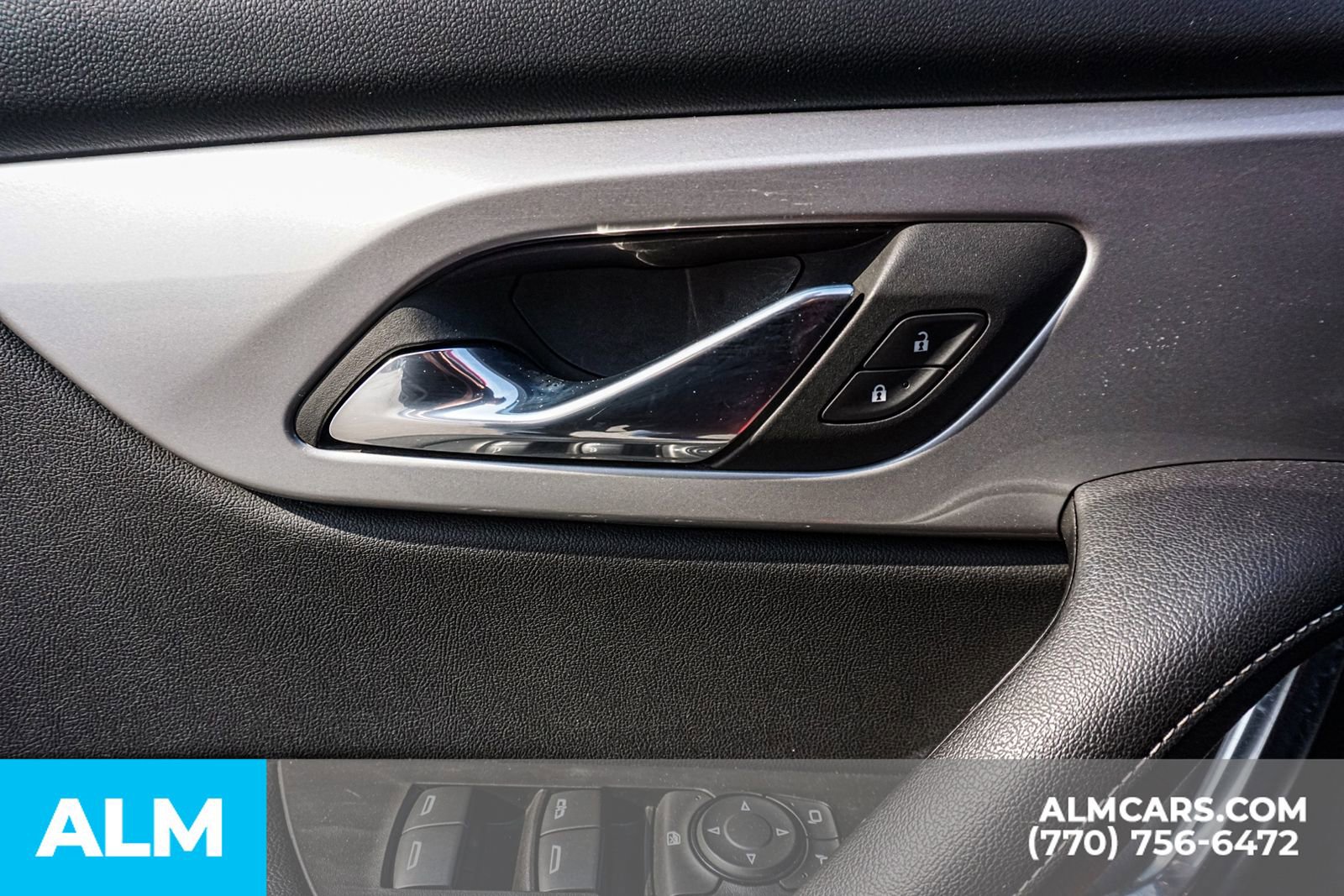 Used 2025 Chevrolet Blazer LT image 47