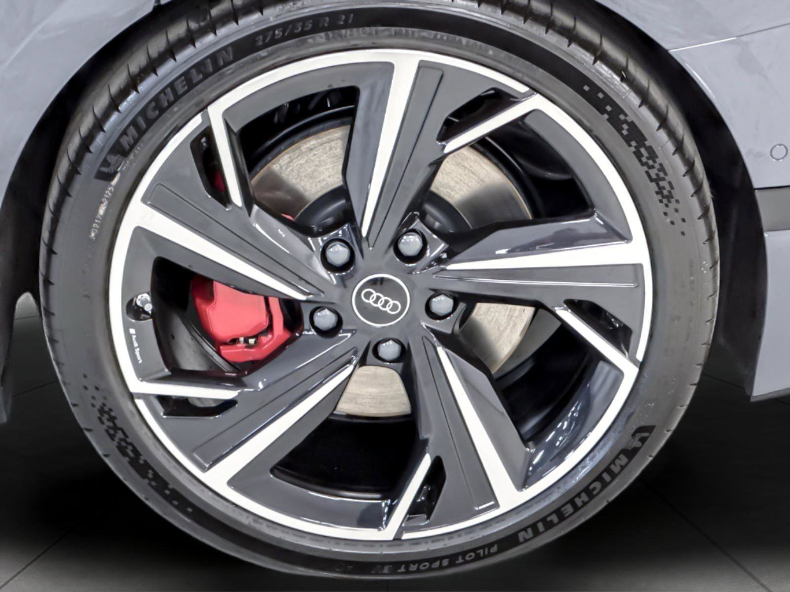 New 2027 Audi S6 e-tron Premium Plus AWD/4WD image 24