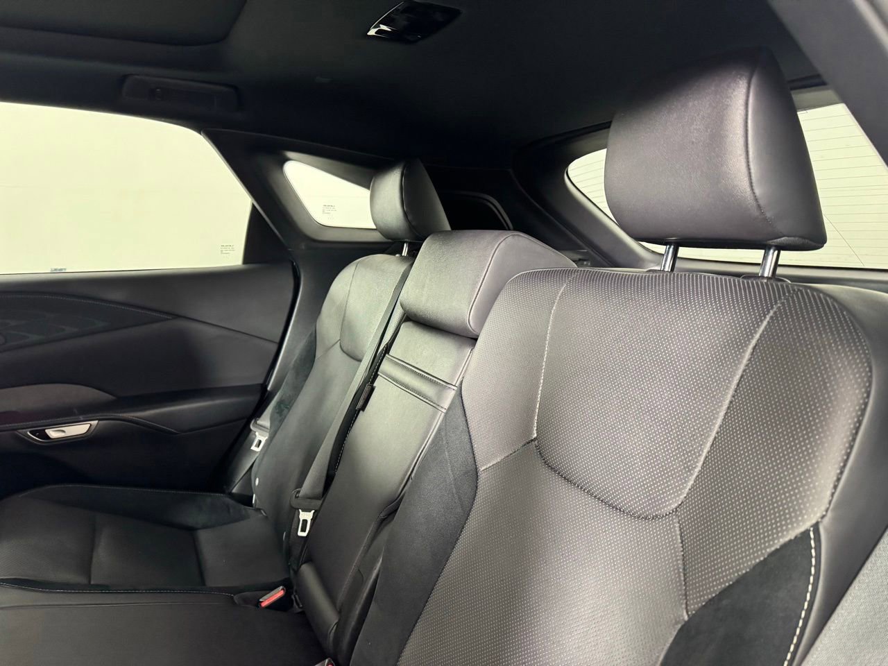 Used 2023 Lexus RX 500h F Sport w/ Cold Area Package AWD/4WD image 10