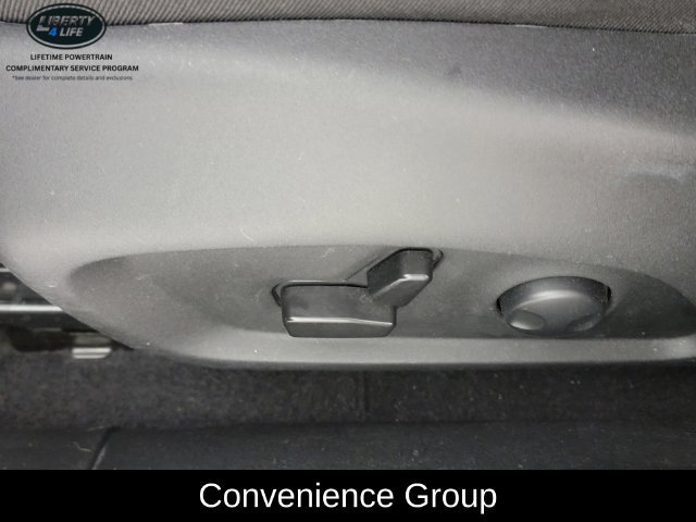 Used 2023 Jeep Compass Latitude w/ Convenience Group AWD/4WD image 14