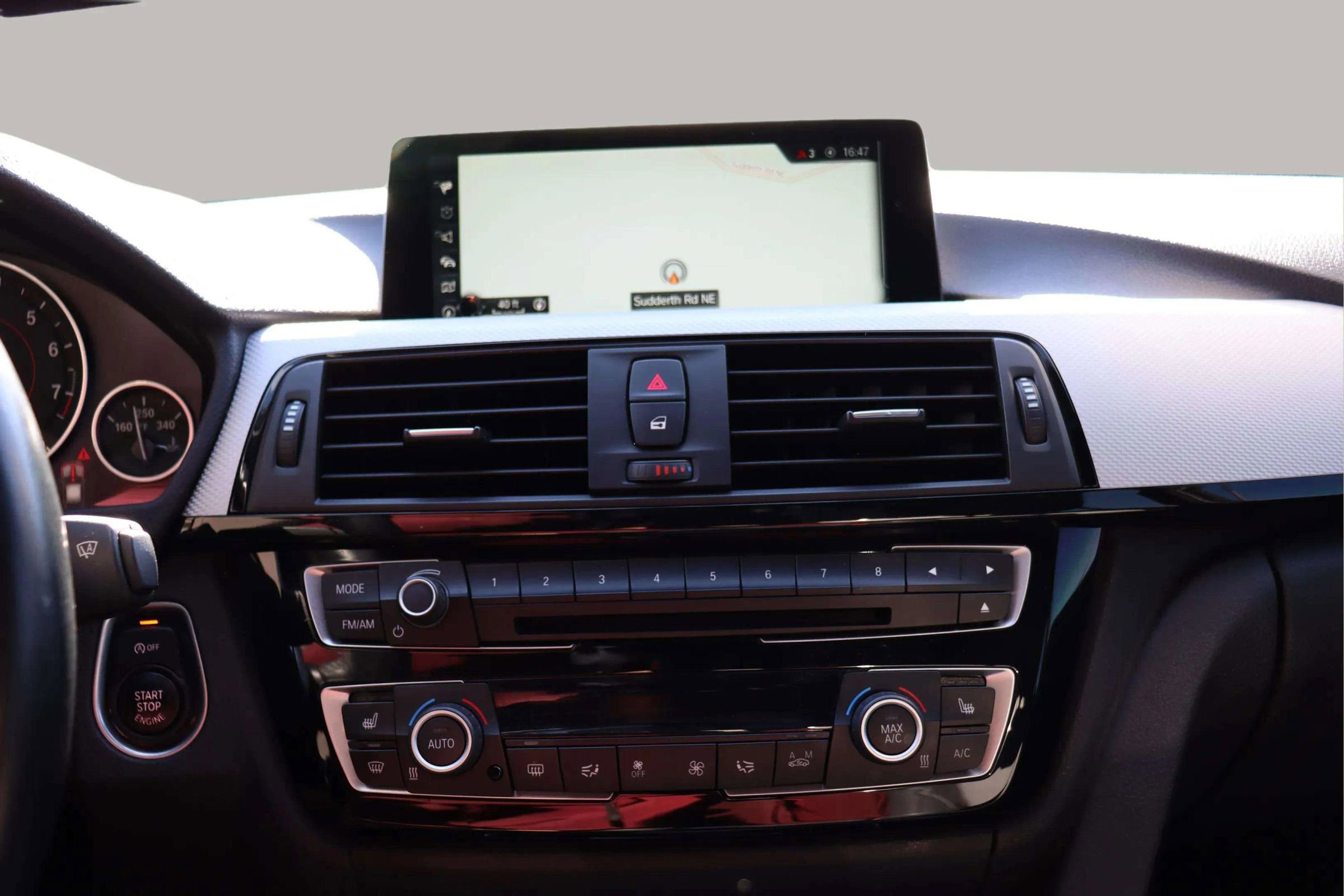 Used 2017 BMW 330i xDrive Sedan image 20