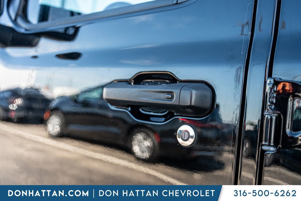 Used 2021 Jeep Gladiator Overland w/ Uconnect 4C Nav & Sound Group image 27