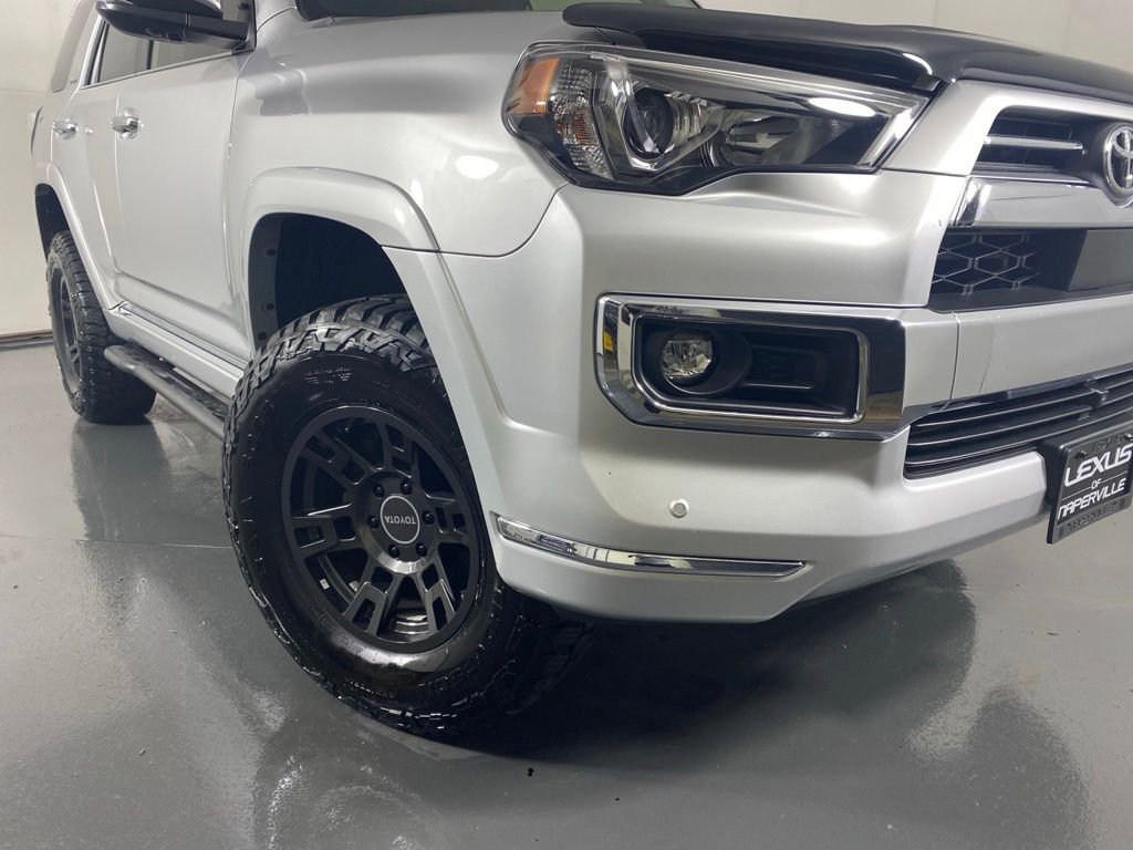 Used 2022 Toyota 4Runner Limited AWD/4WD image 3
