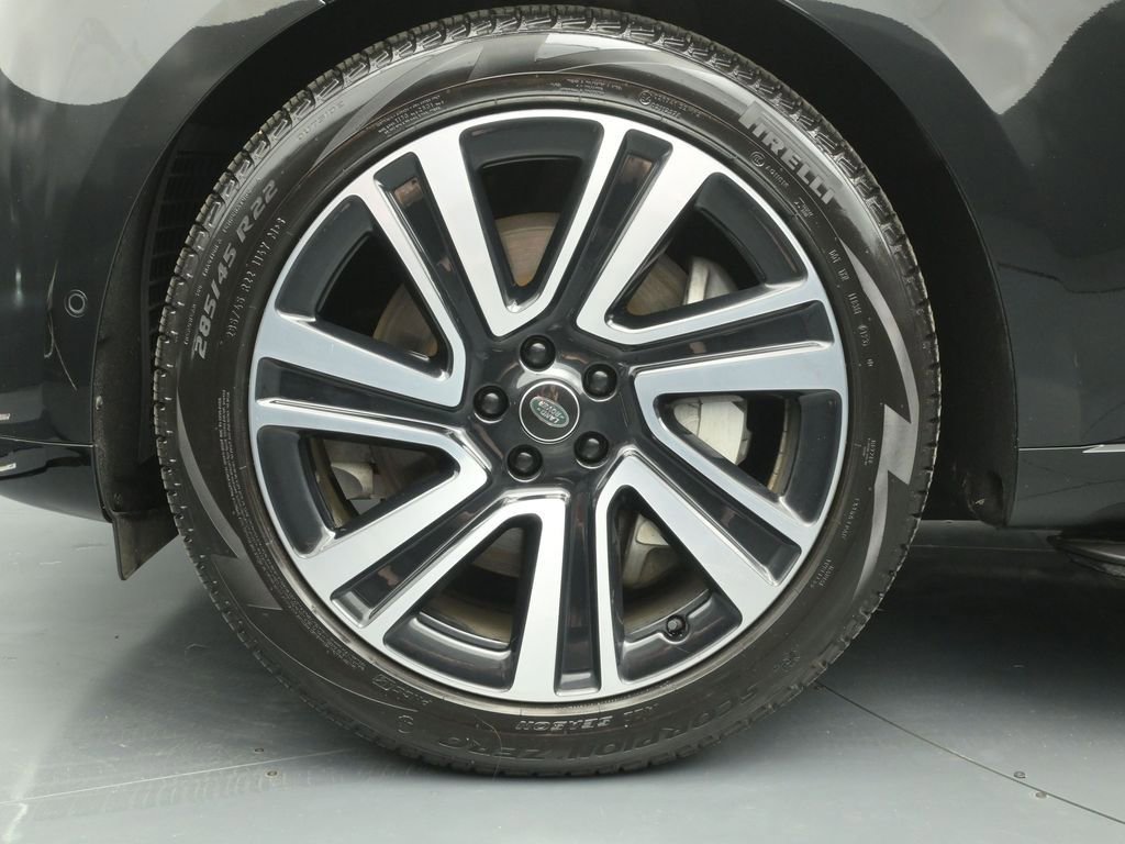 Used 2023 Land Rover Range Rover SE AWD/4WD image 14