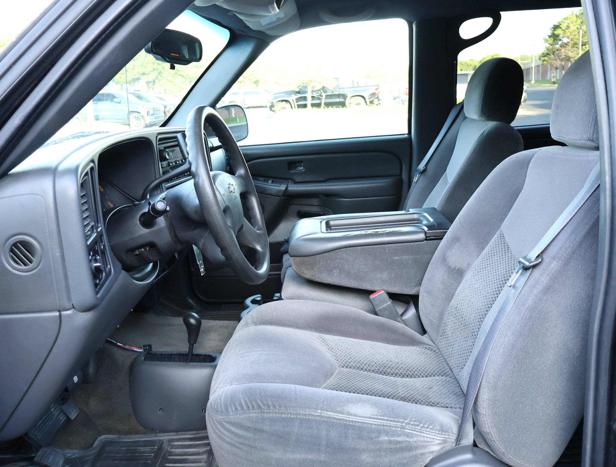 Used 2007 Chevrolet Silverado 1500 LS w/ Skid Plate Package AWD/4WD image 7