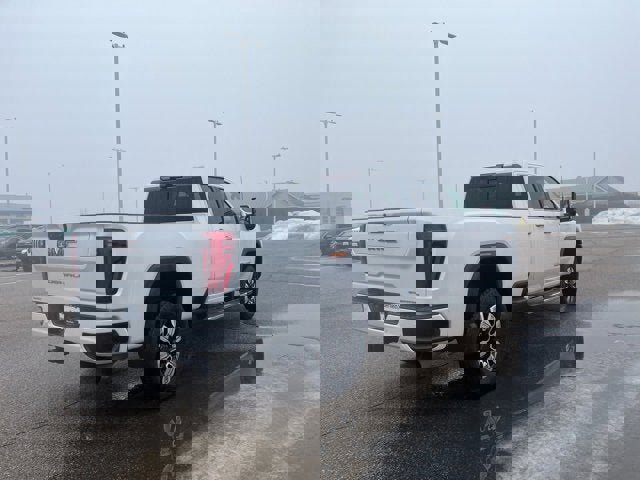 Certified 2024 GMC Sierra 3500 Denali w/ Denali Reserve Package image 3