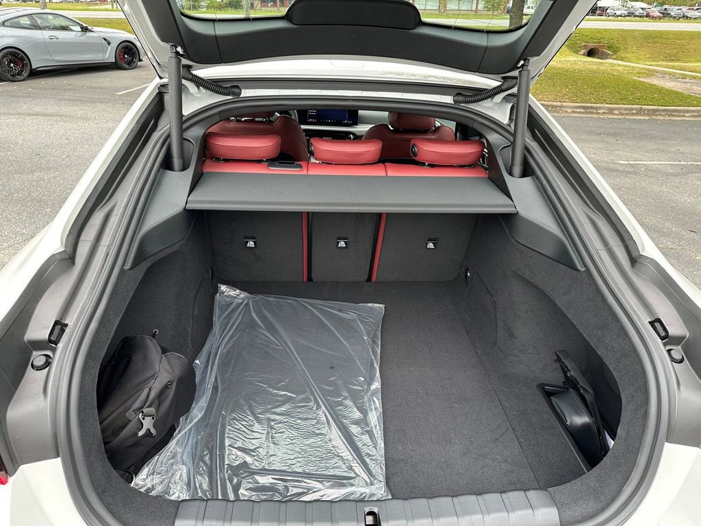 Used 2026 BMW i4 eDrive40 w/ M Sport Package image 25