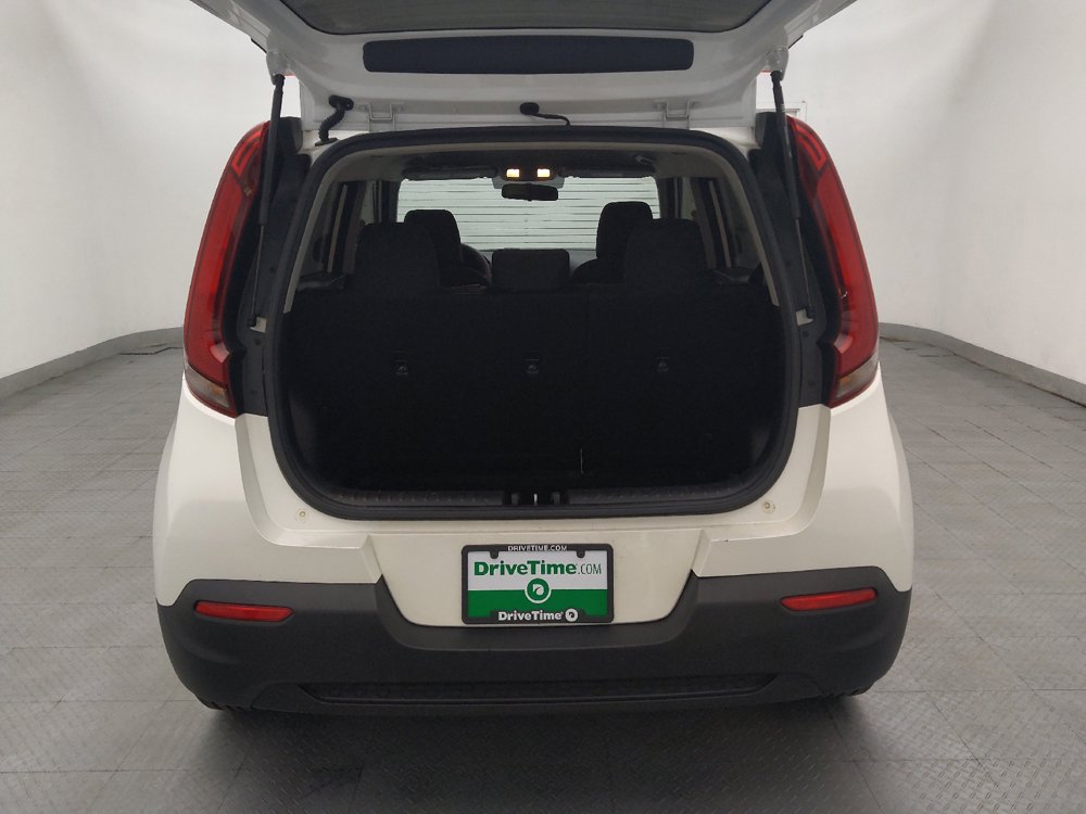 Used 2021 Kia Soul LX FWD image 29
