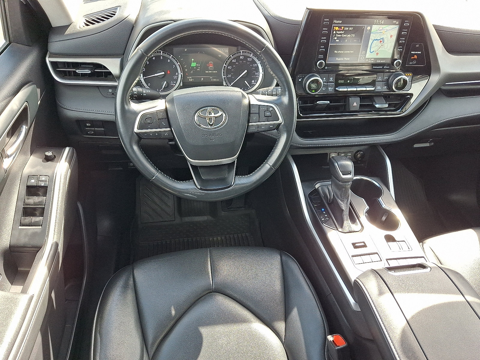Used 2022 Toyota Highlander XLE AWD/4WD image 12
