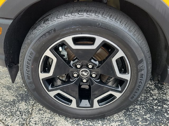 Used 2023 Ford Bronco Sport Outer Banks w/ Tech Package AWD/4WD image 7