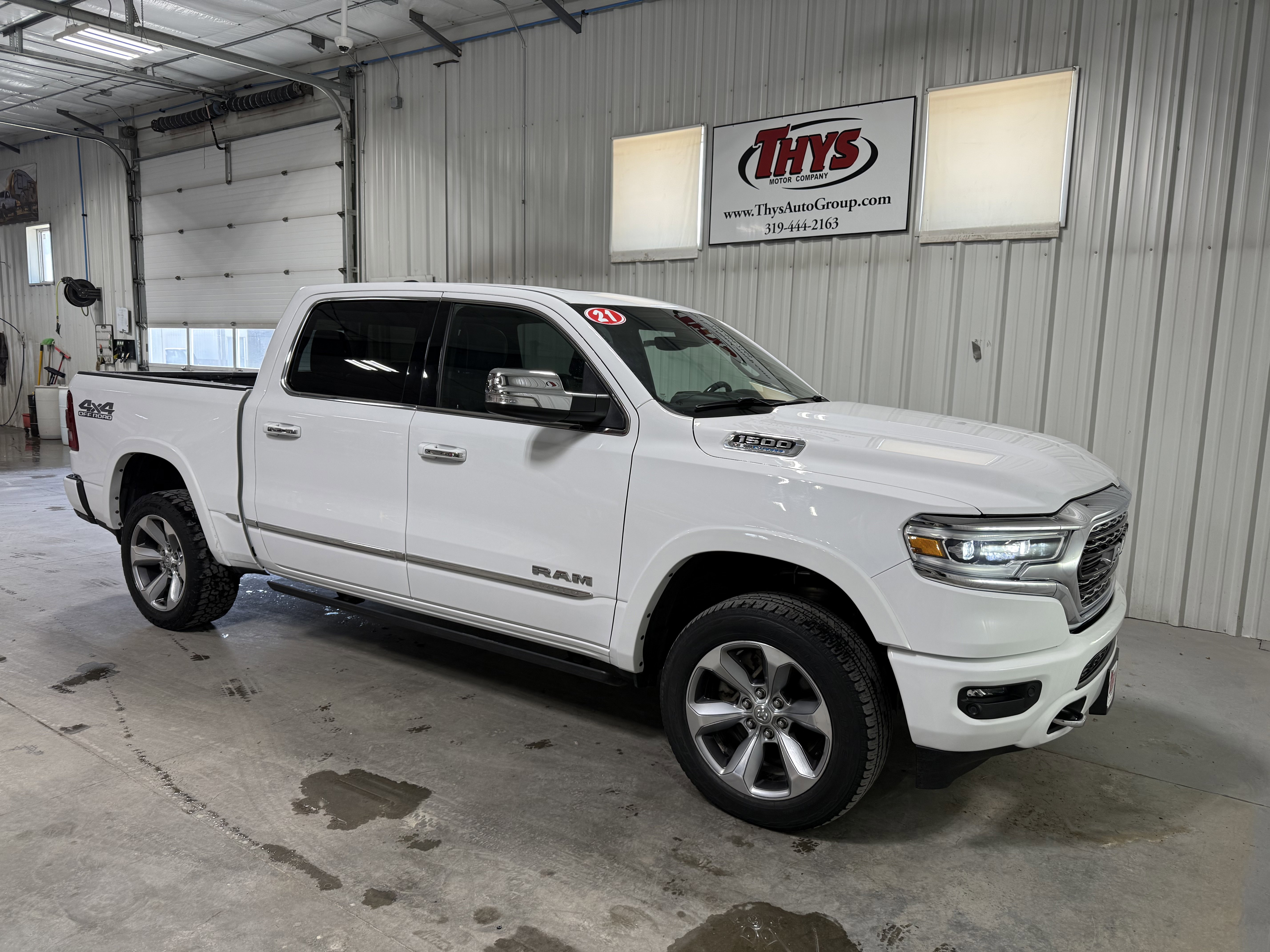 Used 2021 RAM 1500 Limited AWD/4WD image 1
