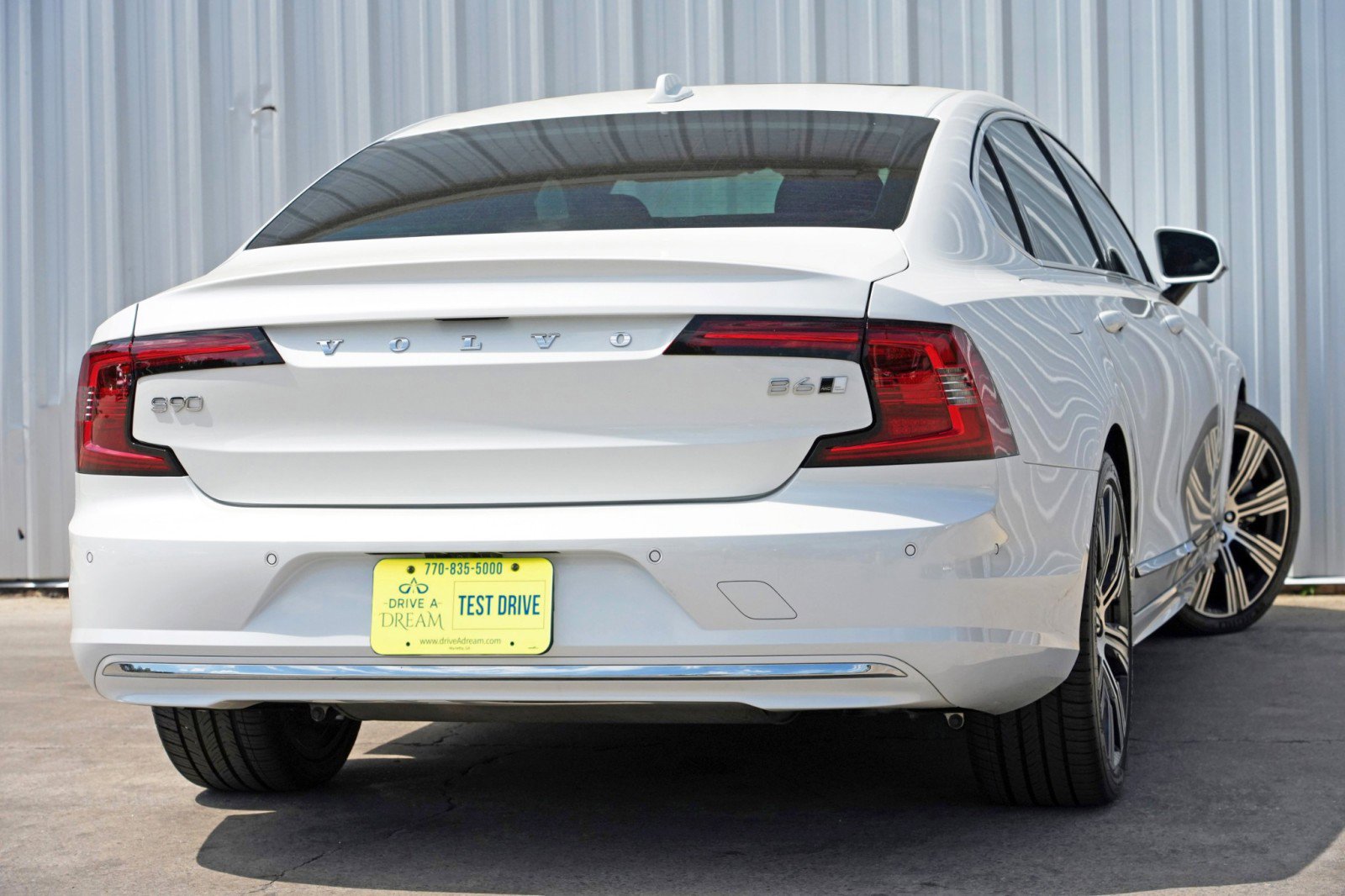 Used 2023 Volvo S90 B6 Plus w/ Protection Package Premier AWD/4WD image 5