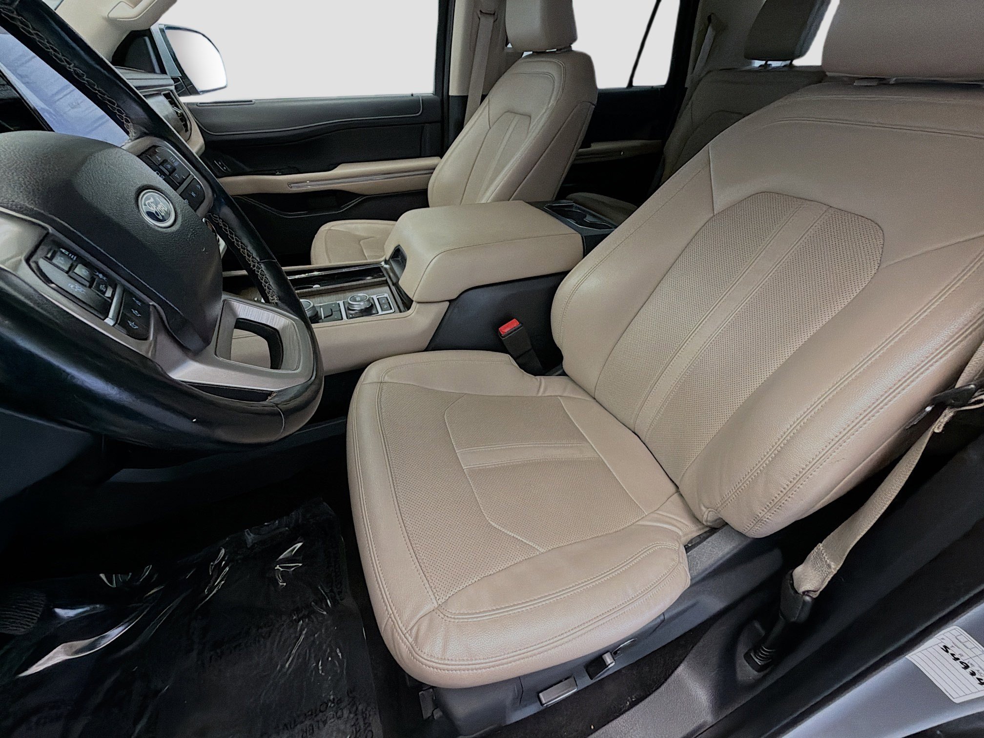 Used 2022 Ford Expedition Max Limited image 9