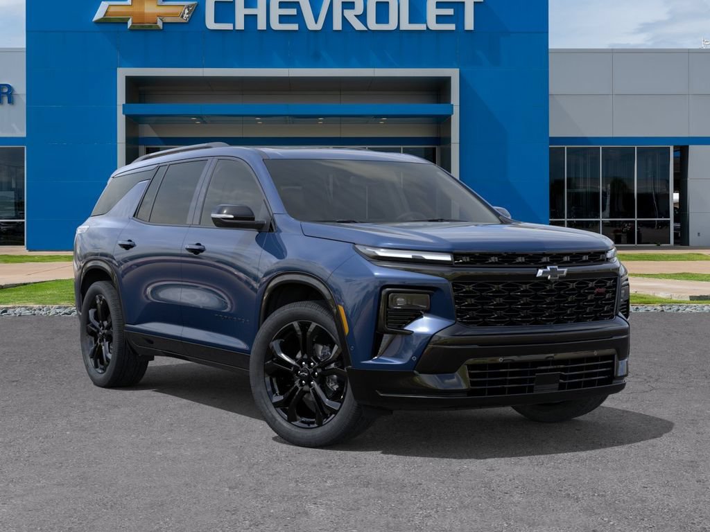 New 2027 Chevrolet Traverse RS w/ LPO, Floor Liner Package FWD image 7