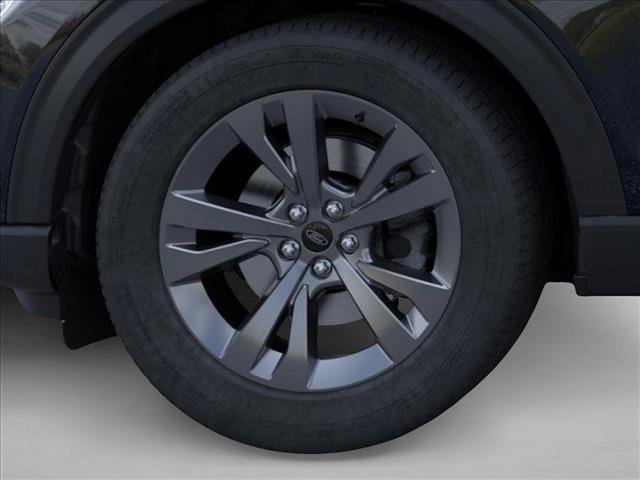 New 2026 Ford Explorer Active w/ Active Comfort Package AWD/4WD image 2