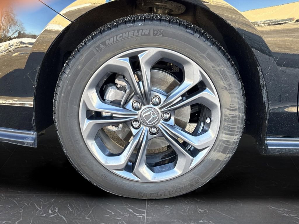 Used 2023 Honda Accord EX image 32