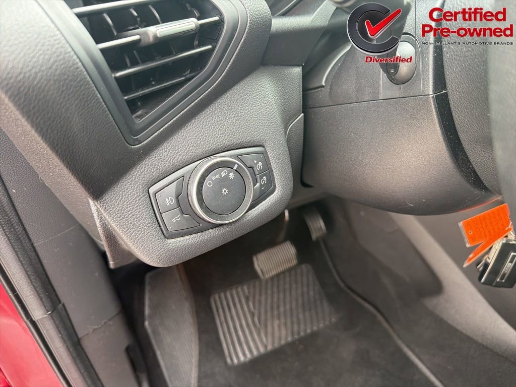 Used 2018 Ford Escape SE FWD image 39