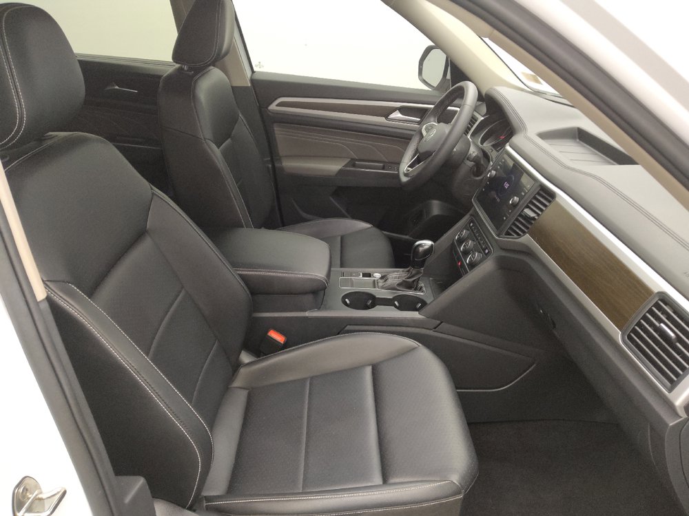 Used 2021 Volkswagen Atlas SE FWD image 21