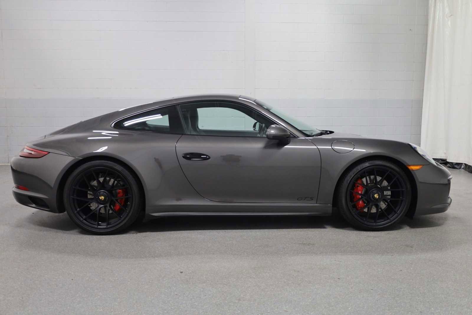 Used 2019 Porsche 911 Carrera GTS image 10