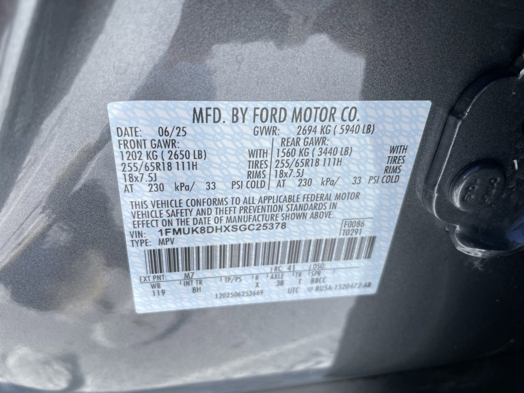 Used 2025 Ford Explorer Active image 45