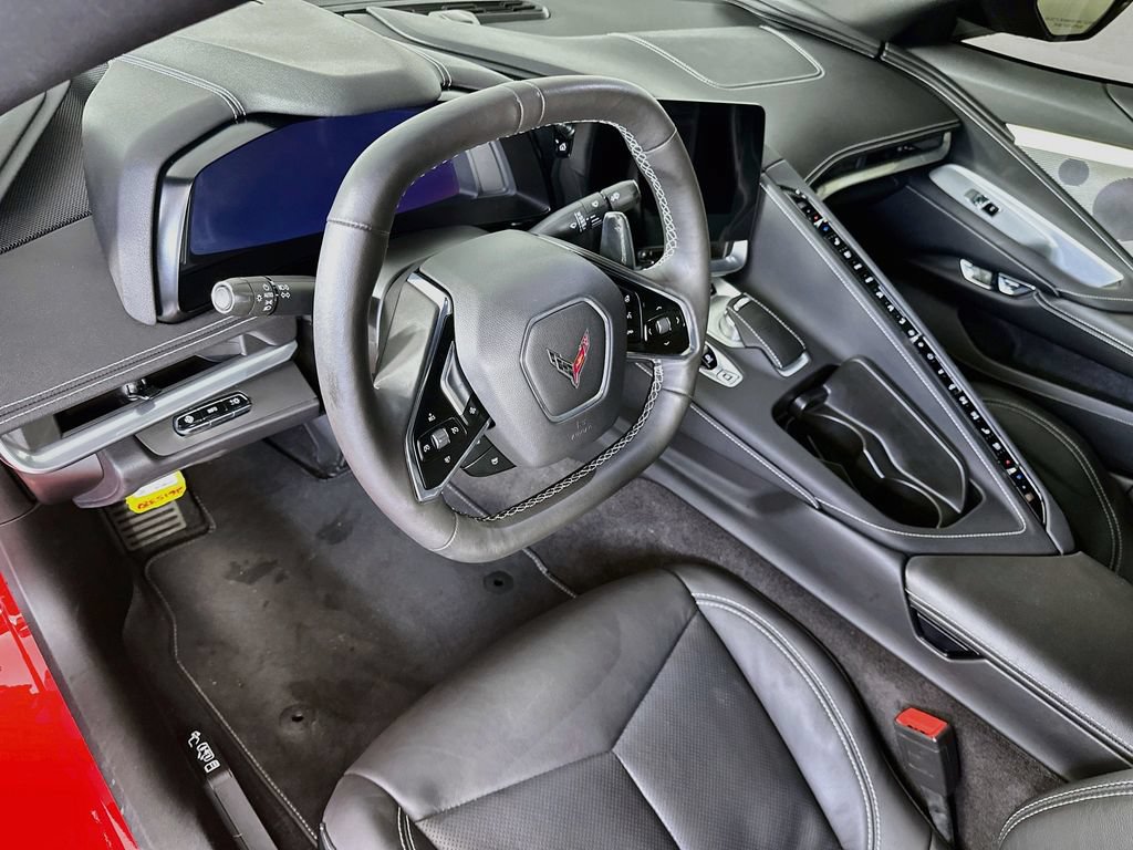 Used 2024 Chevrolet Corvette Stingray Preferred Conv w/ 2LT RWD image 27