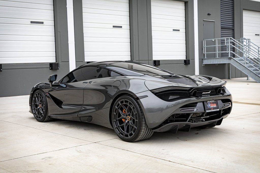 Used 2019 McLaren 720S Performance RWD image 9