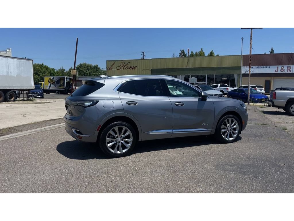 Used 2022 Buick Envision Avenir w/ Technology Package II AWD/4WD image 3