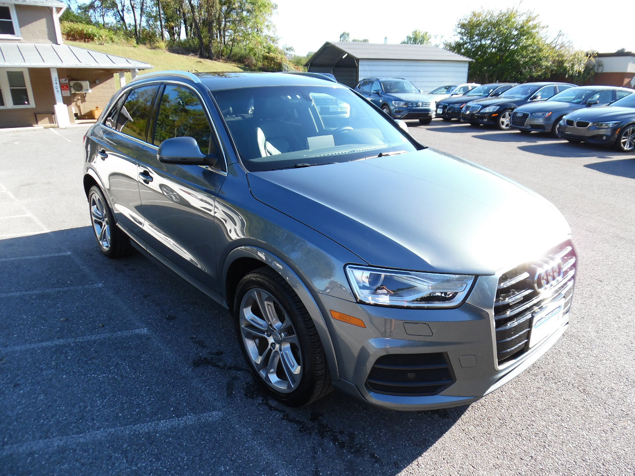Used 2017 Audi Q3 2.0T Premium Plus w/ Premium Plus Package image 7
