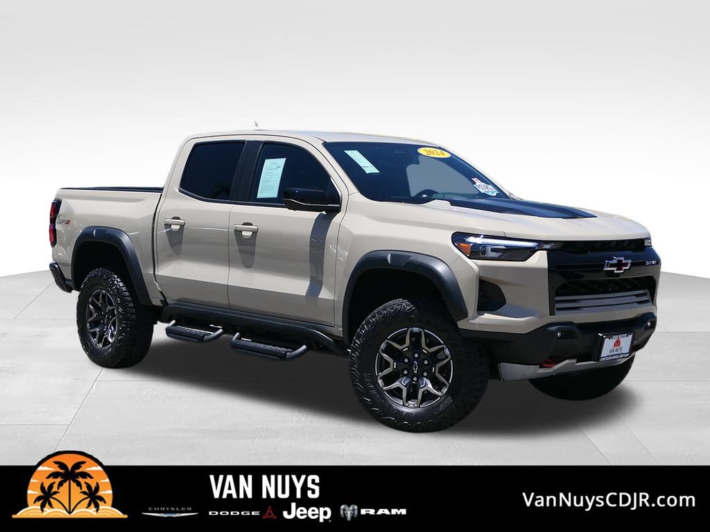 Used 2024 Chevrolet Colorado ZR2 w/ Technology Package