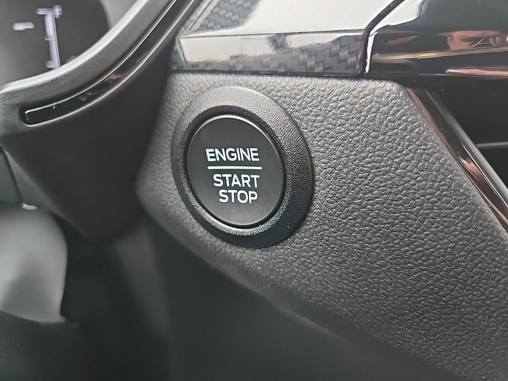 Used 2025 Ford Escape ST-Line image 44