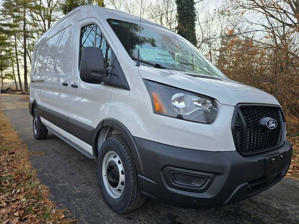 New 2026 Ford Transit 250 148 Medium Roof image 30