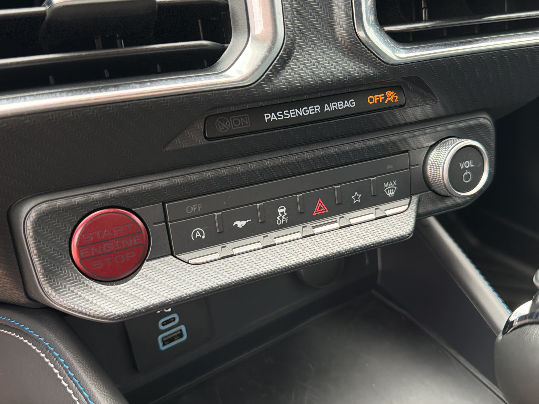 Used 2025 Ford Mustang GT Premium RWD image 21