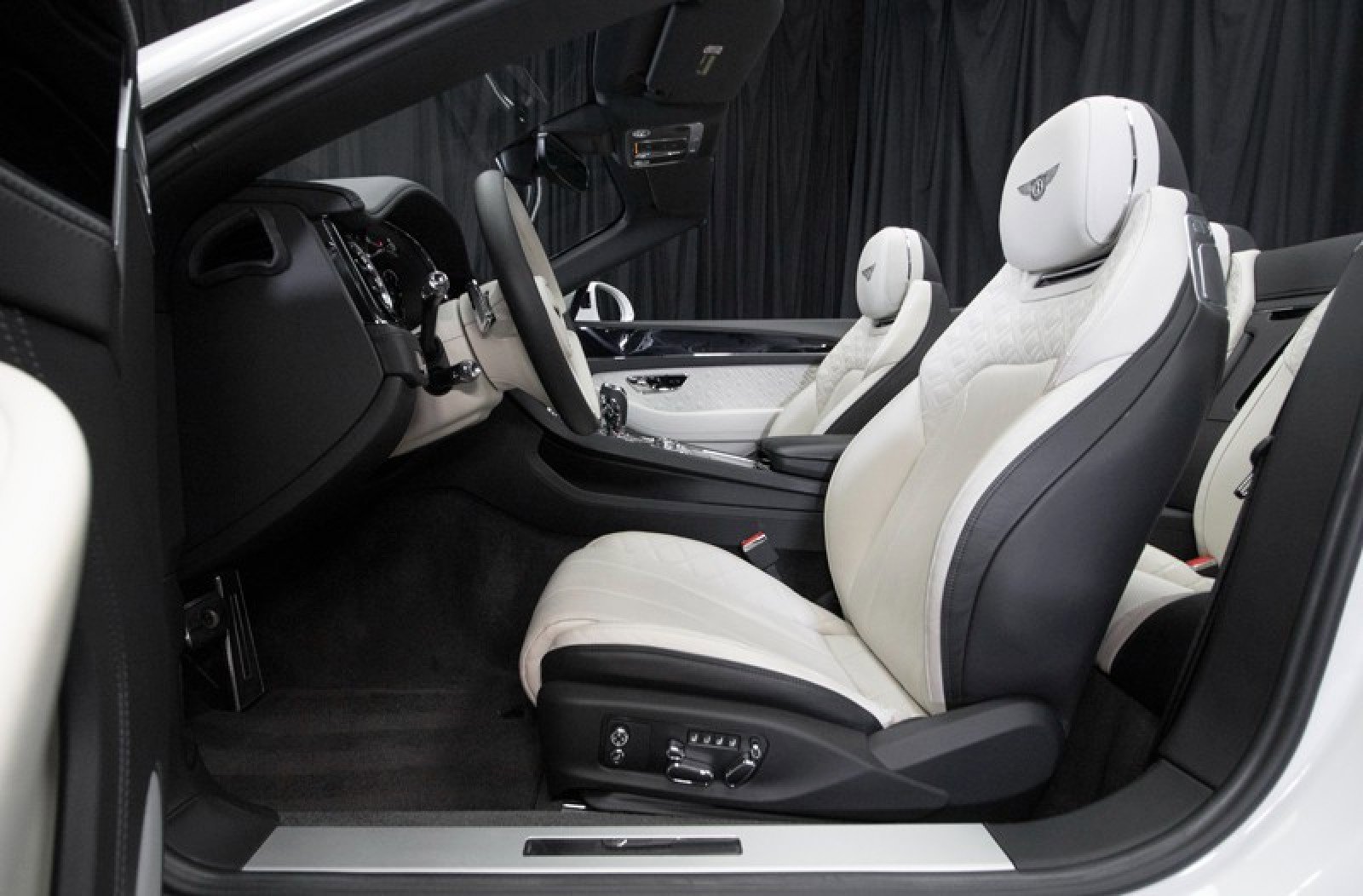 Used 2020 Bentley Continental GT V8 First Edition image 20