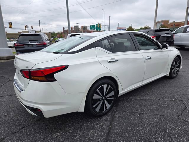 Used 2022 Nissan Altima 2.5 SL FWD image 7