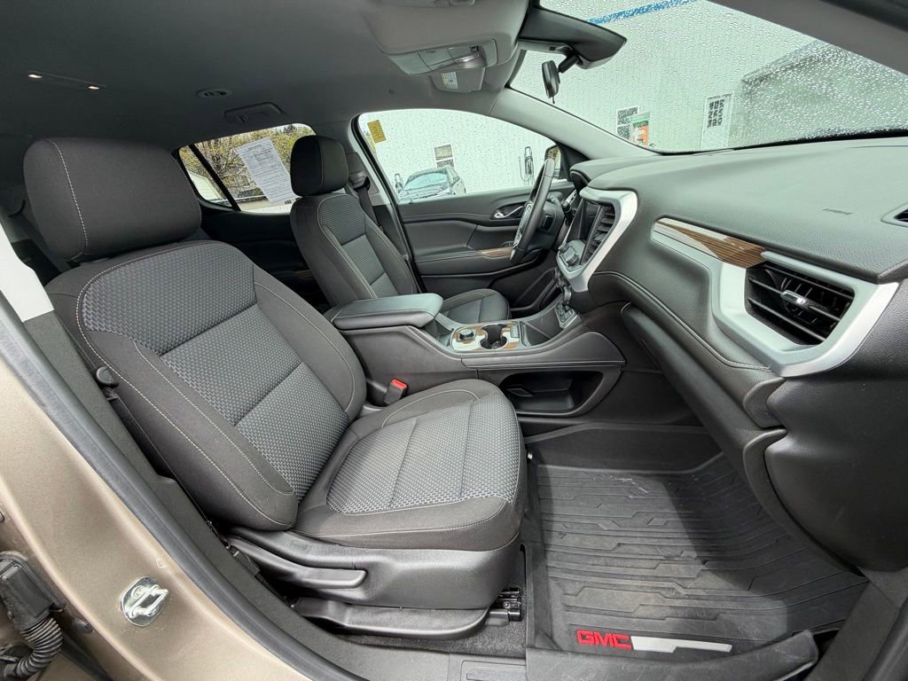 Used 2023 GMC Acadia SLE AWD/4WD image 18