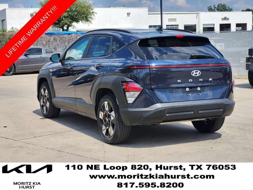 Used 2025 Hyundai Kona SEL FWD image 3