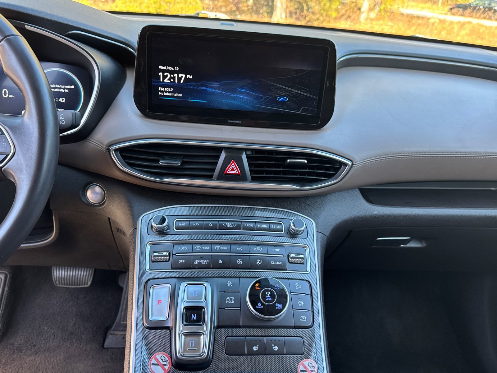 Used 2023 Hyundai Santa Fe SEL Convenience image 29