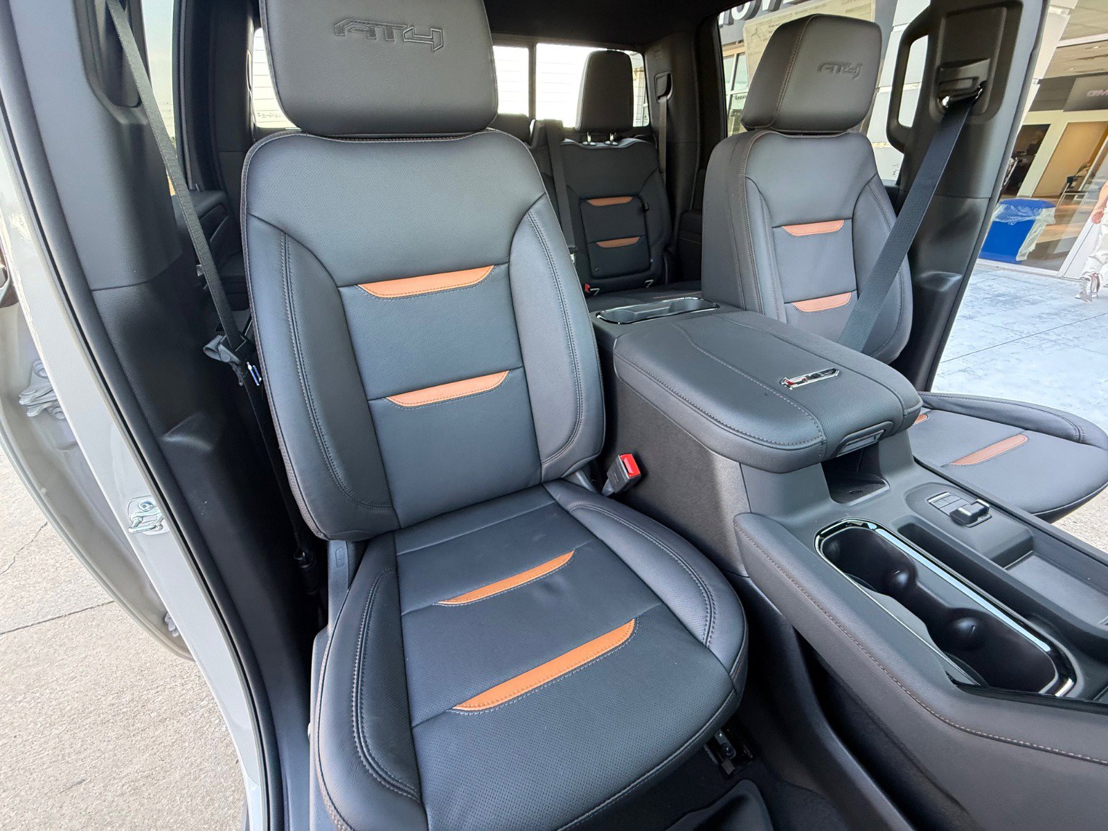 New 2026 GMC Sierra 2500 AT4 w/ AT4 Premium Plus Package image 33