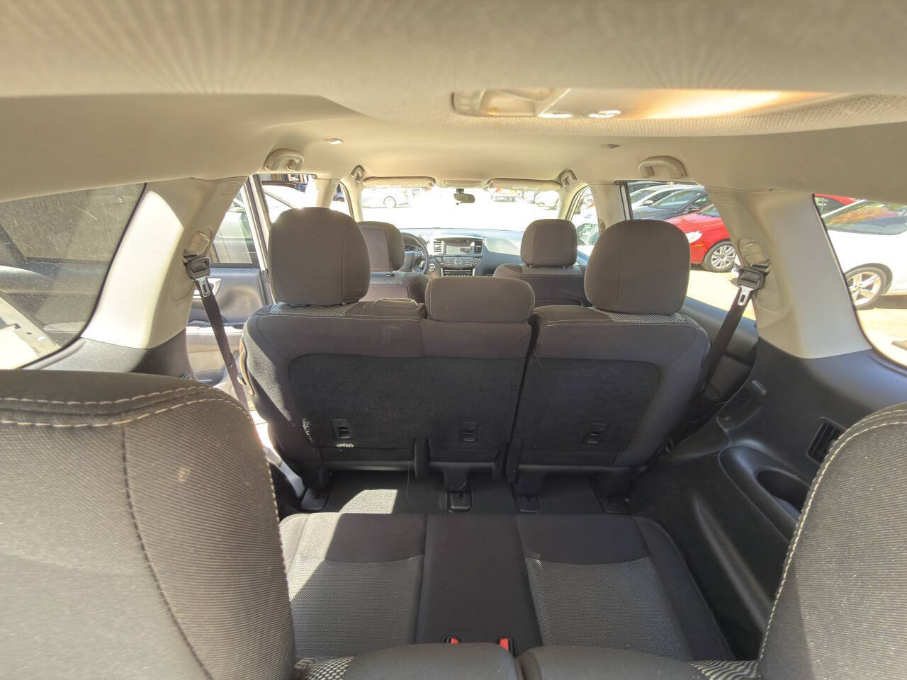 Used 2017 Nissan Pathfinder S AWD/4WD image 36