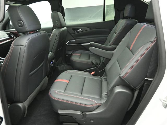 Used 2024 Chevrolet Traverse RS w/ LPO, Floor Liner Package image 21