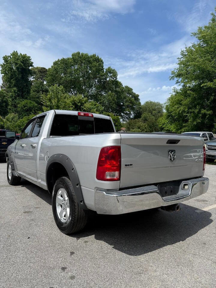 Used 2011 RAM 1500 Classic SLT image 4